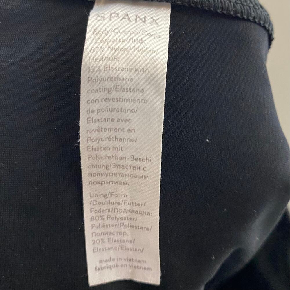 Spanx‎ Womens Size Small Black Faux Leather Camo Leggings Pants Pull On Stretch - Picture 6 of 7